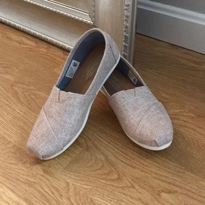 Like new Toms!